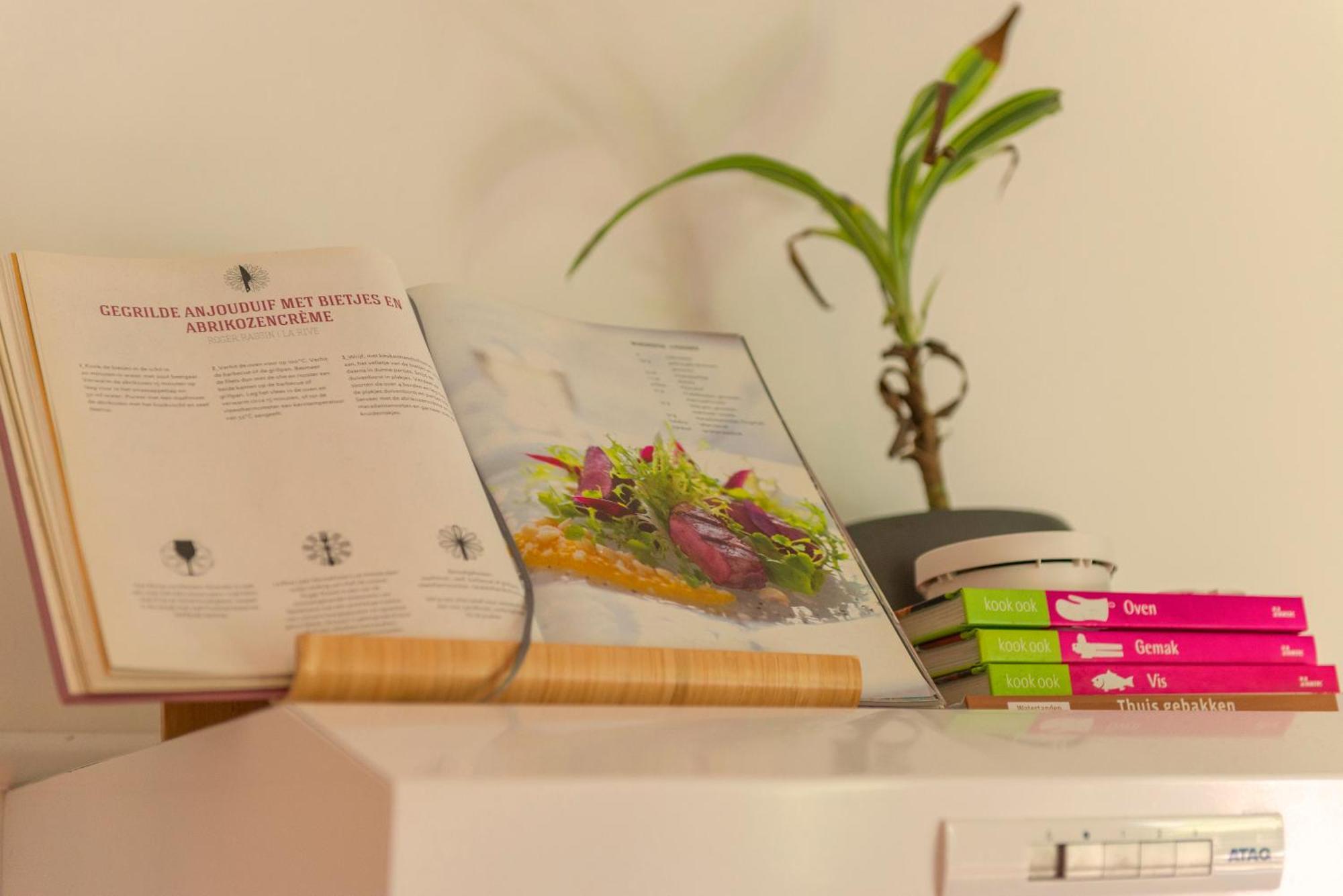Cozy House - Leenfietsen, Eigen Keuken En Badkamer Nijmegen Ngoại thất bức ảnh